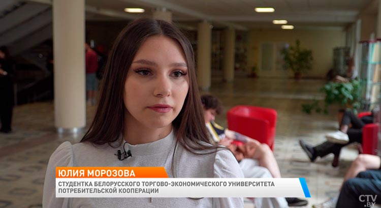 Обучают по 13 востребованным специальностям высшего образования. Почему абитуриентам стоит поступать в БТЭУ ПК?-22