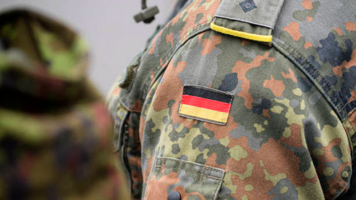 Писториус сообщил о дыре в бюджете бундесвера Писториус сообщил о дыре в бюджете бундесвера