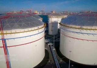 ​Цена на газ в Европе побила рекорд и превысила 950 долларов за тысячу кубометров