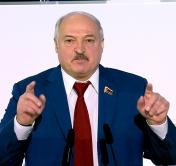 Александр Лукашенко о ценах в аптеках: «Мы будем шутить с лекарствами, будем уповать на какой-то рынок? Нет, так не будет»