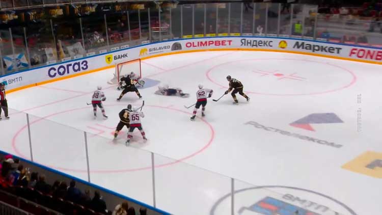 Белорусский форвард «Адмирала» признан игроком дня в КХЛ