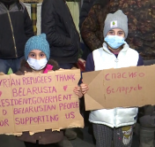 Не могут сдержать слёз от новости о погибшей беременной и получают угрозы с родины. Чем запомнился 27-й день на границе?