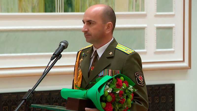«Смею заверить вас, товарищ Главнокомандующий». Выпускники военных вузов обратились к Президенту