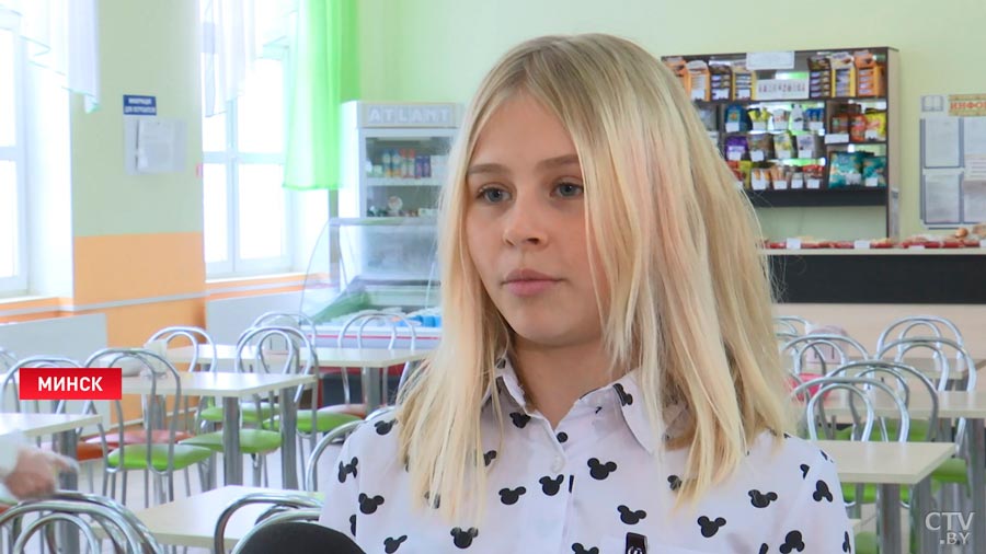 В минских школах проходит акция «Чистая тарелка». Что получают ученики за съеденную порцию в столовой?-10