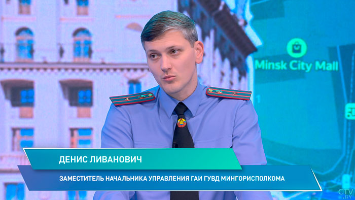 «Буду ждать час или полтора, хотя у меня операция на пару минут». Почему в ГАИ такие большие очереди?-13