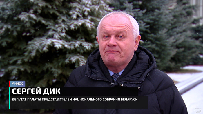 Конспирация, пиар, казус на трапе. Почему турне Байдена вышло похожим на сериал от Netflix?-55