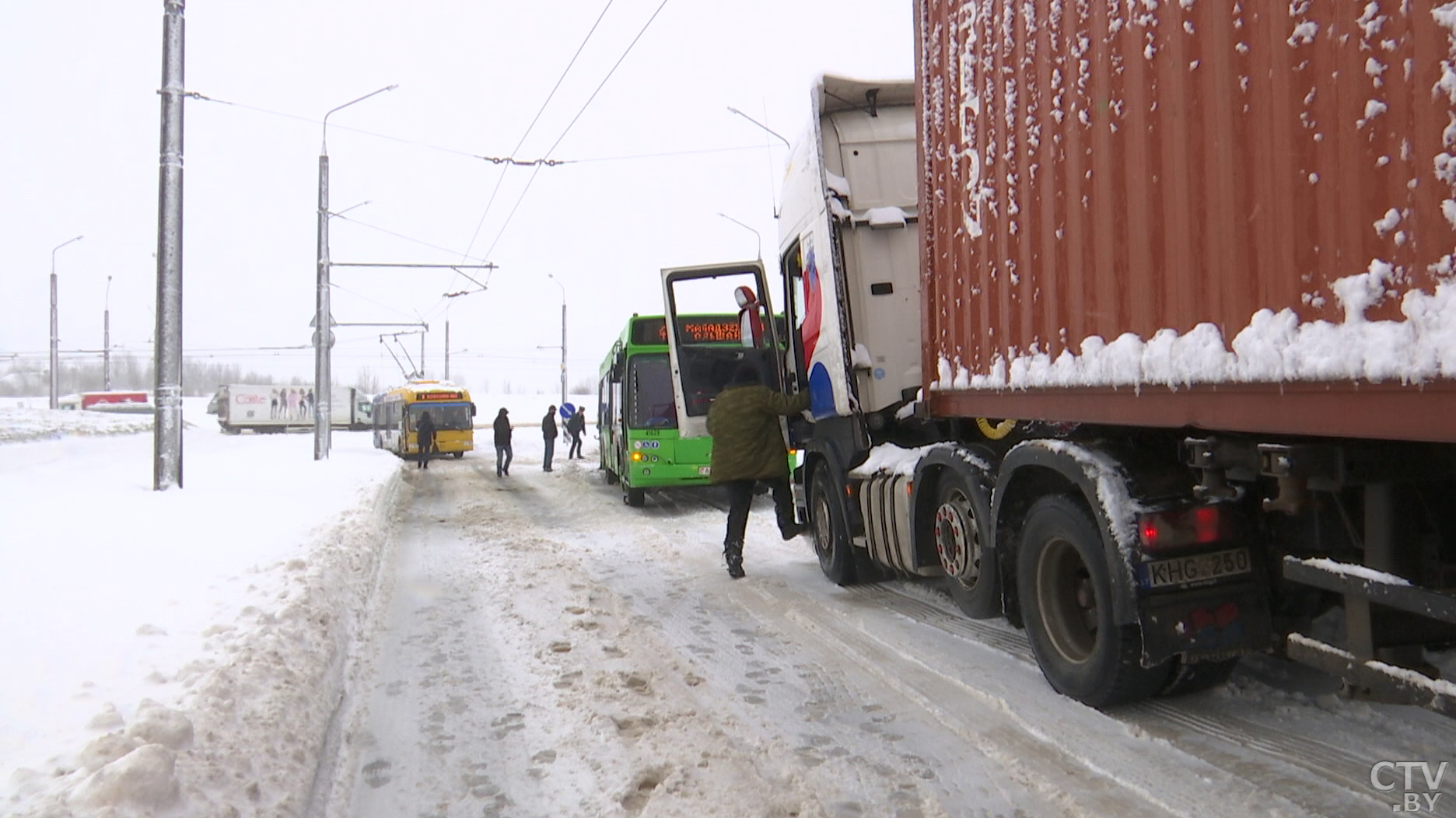 Более 400 населённых пунктов в Беларуси пострадали из-за снежного циклона «Ларс»-4