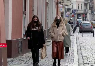 Строгий локдаун начался и в Киеве. Закрыты торговые центры, кинотеатры и музеи