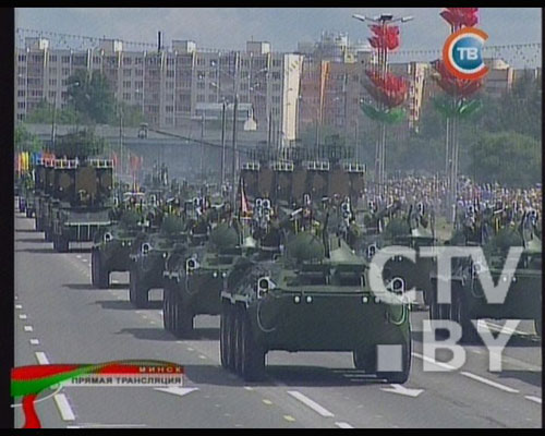 Парад в Минске 3 июля  военной техники  (2009 год)-13