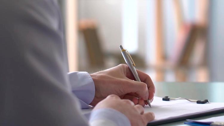 Психолог, психотерапевт и психиатр – в чем разница, объяснила эксперт