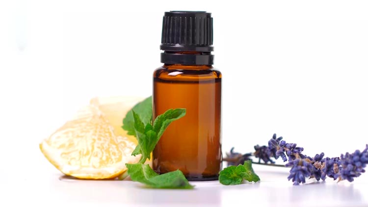 Какие эфирные масла помогут при ОРВИ – рассказала аромаконсультант