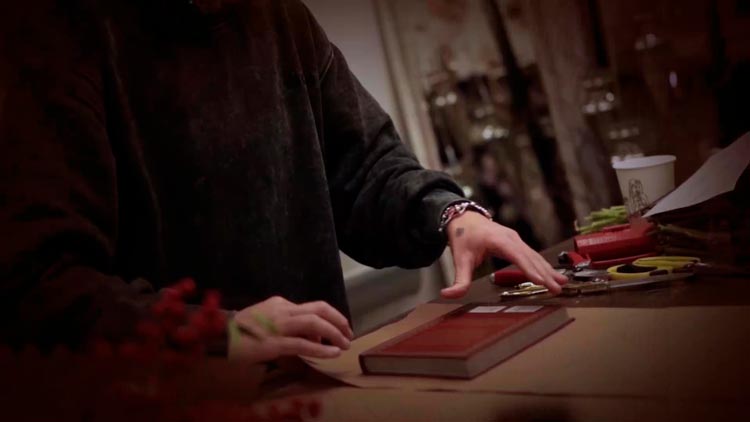 «Настоящее произведение искусства на обложку» – о книжных трендах рассказала писатель