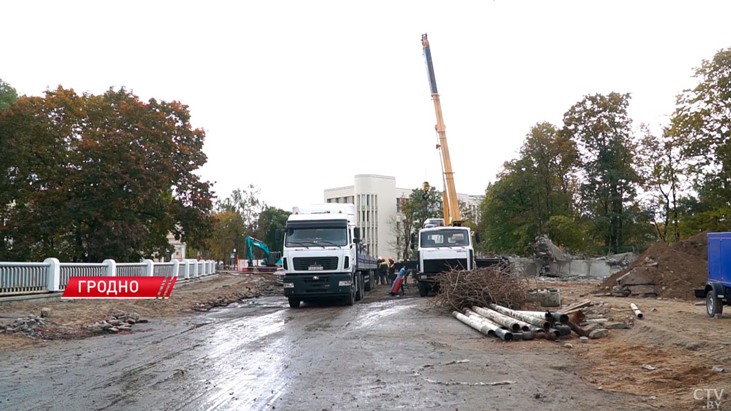 В центре Гродно реконструируют 60-метровый мост через Юрисдику-2