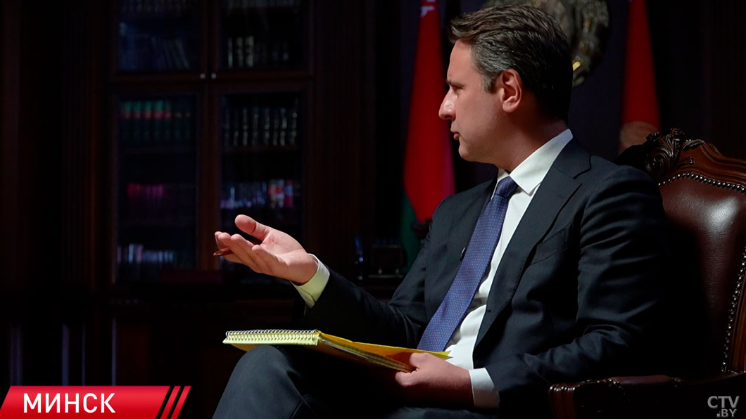 Трамп позвонил Лукашенко – подробности телефонного разговора раскрыл постпред Беларуси при ООН-2 Трамп позвонил Лукашенко – подробности телефонного разговора раскрыл постпред Беларуси при ООН-2