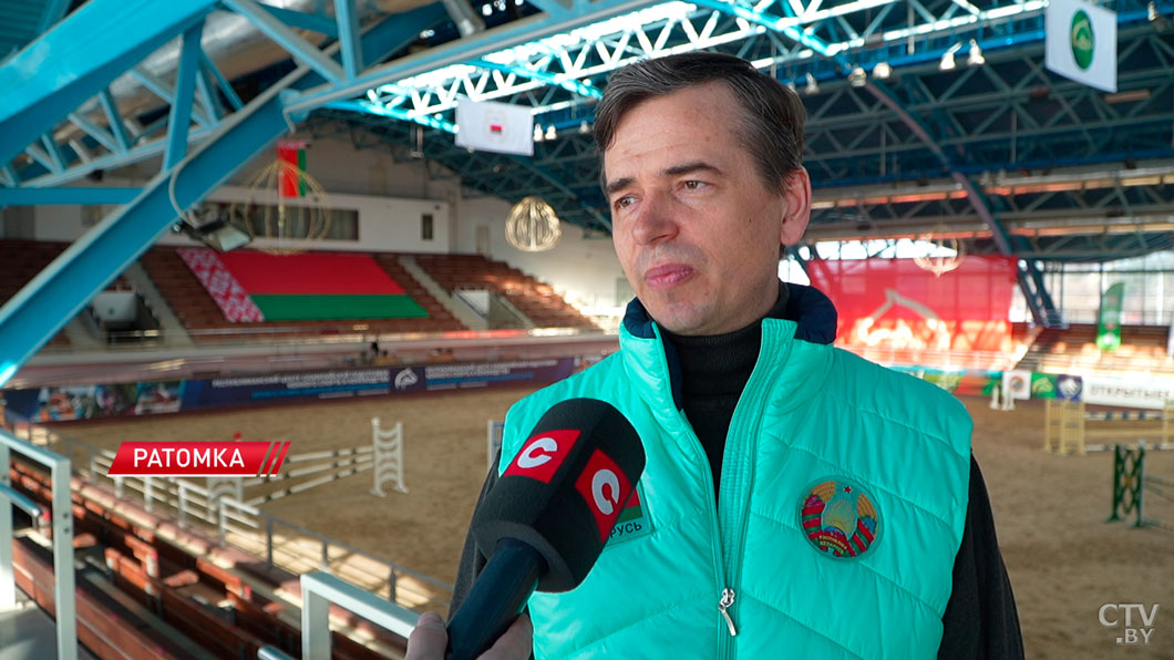 В Ратомке проходит чемпионат Беларуси по преодолению препятствий-2