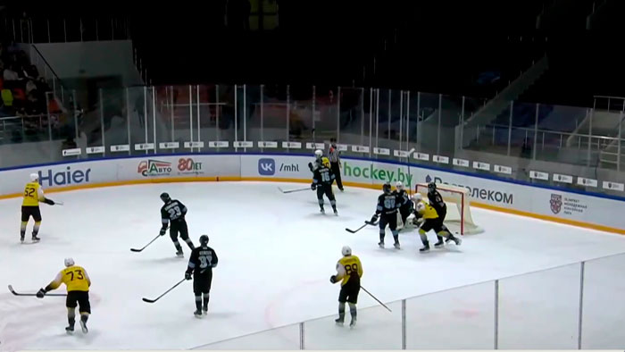 «Динамо-Шинник» одержал волевую победу в первом матче серии плей-ин МХЛ «Динамо-Шинник» одержал волевую победу в первом матче серии плей-ин МХЛ