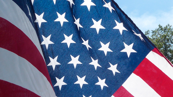 Bloomberg: США не будут осуждать удар РФ по ВСУ в Сумах