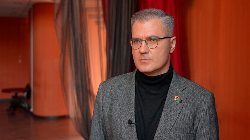 Гигин – о Каризне: он уходит в тот великий пантеон гениев, которые прославляли белорусскую литературу