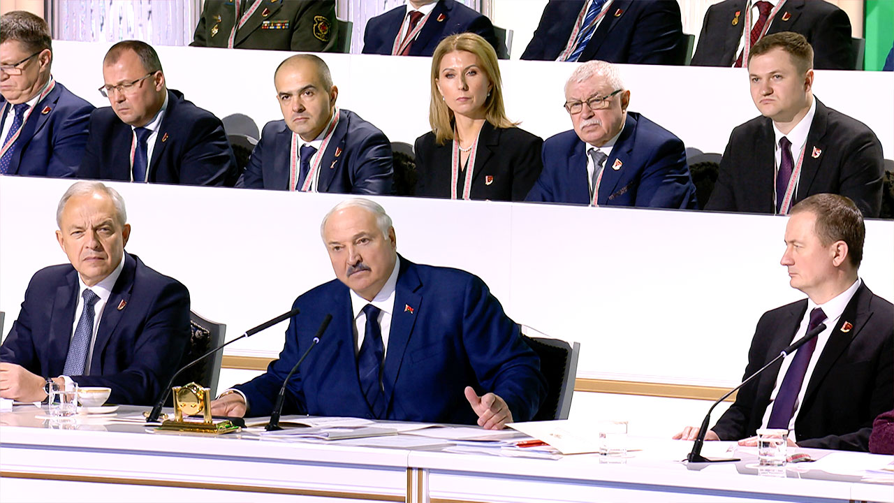 Лукашенко назвал ВНС стабилизатором белорусского общества