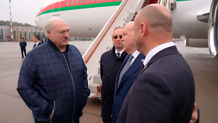 Президент Беларуси прибыл в Москву с рабочим визитом