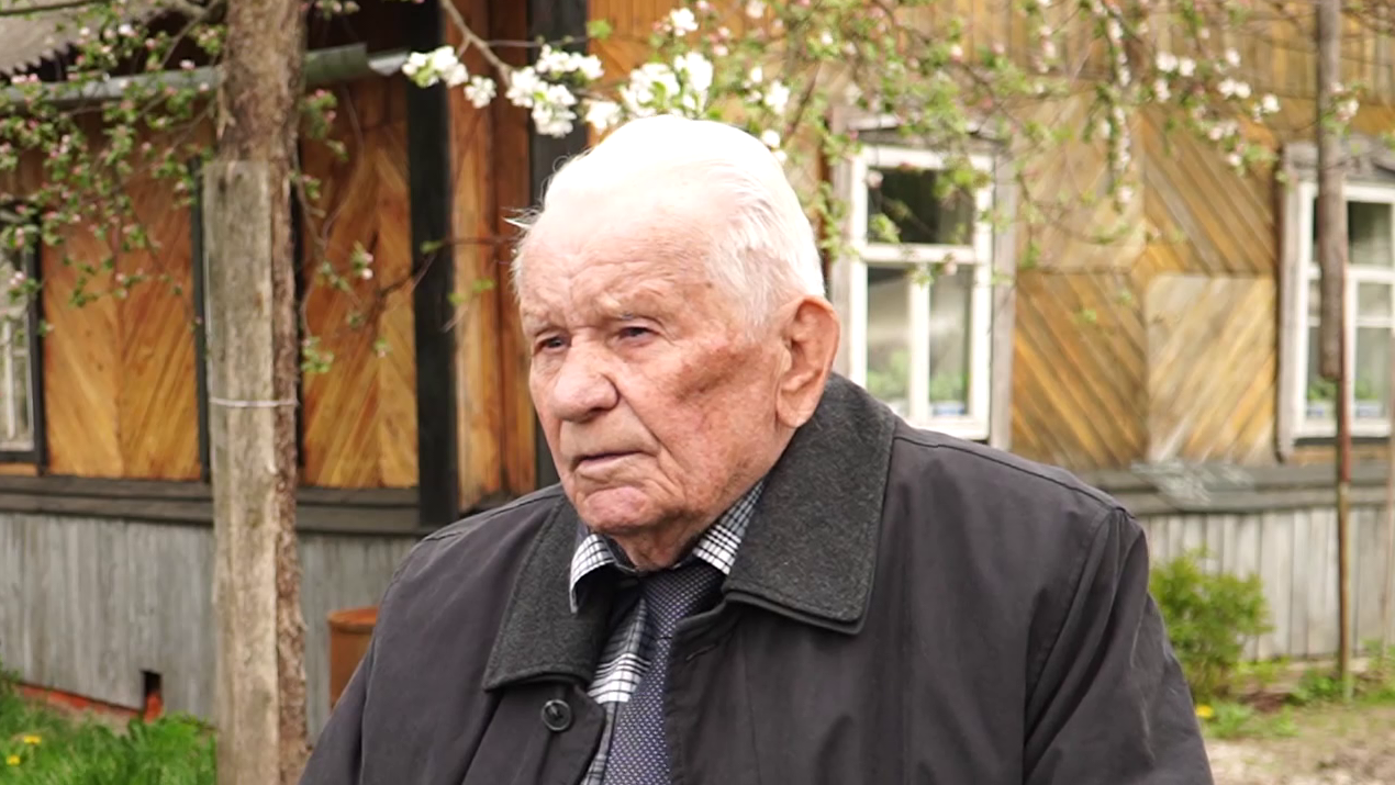 «Они раздавили живьём моего брата». Ветеран войны о ненависти к фашистам и переписывании истории