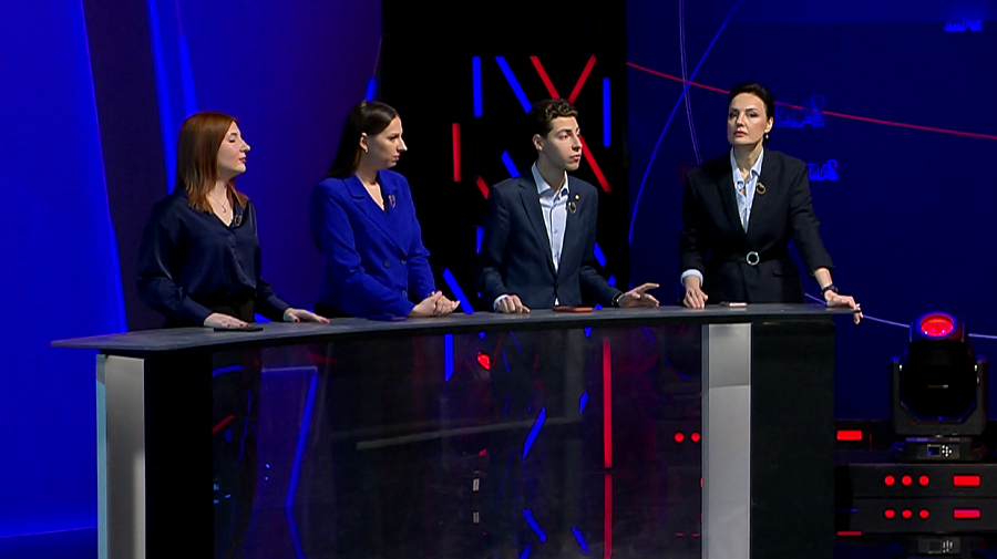 Как в воспитании молодёжи сочетать свободу и ответственность? Мнения Как в воспитании молодёжи сочетать свободу и ответственность? Мнения