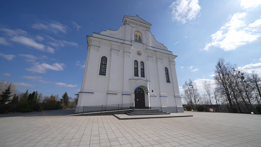 Божья Матерь явилась к крестьянам и велела построить храм – история Ляденского мужского монастыря