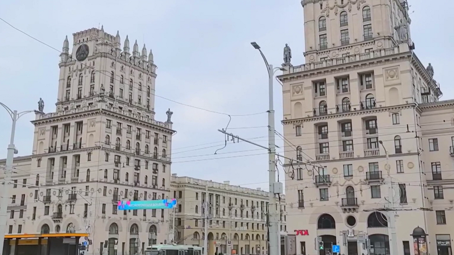 Их называют «Воротами Минска» – рассказываем историю легендарных башен на привокзальной площади