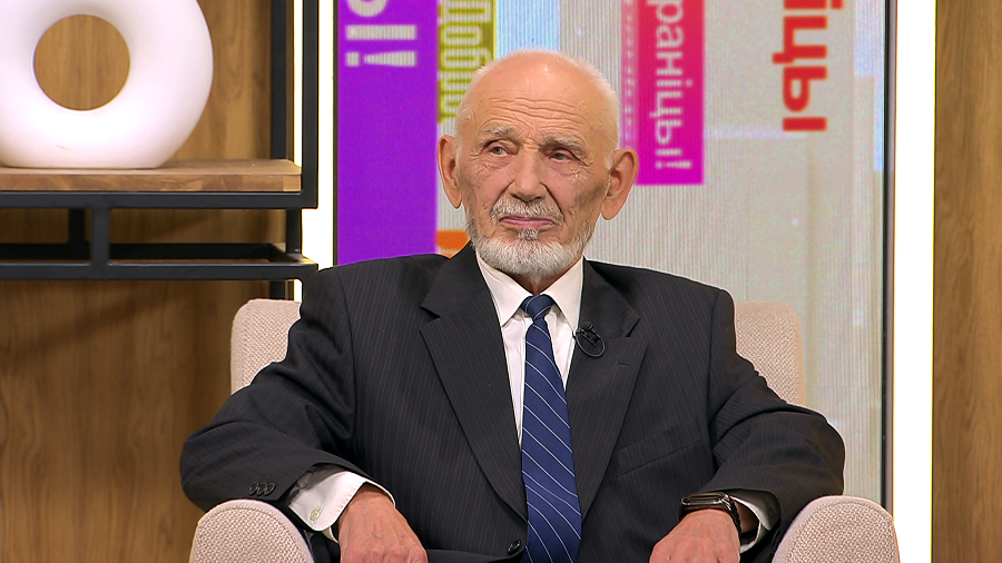 В 82 года переплыл Босфор! Белорус рассказал, как ему это удалось