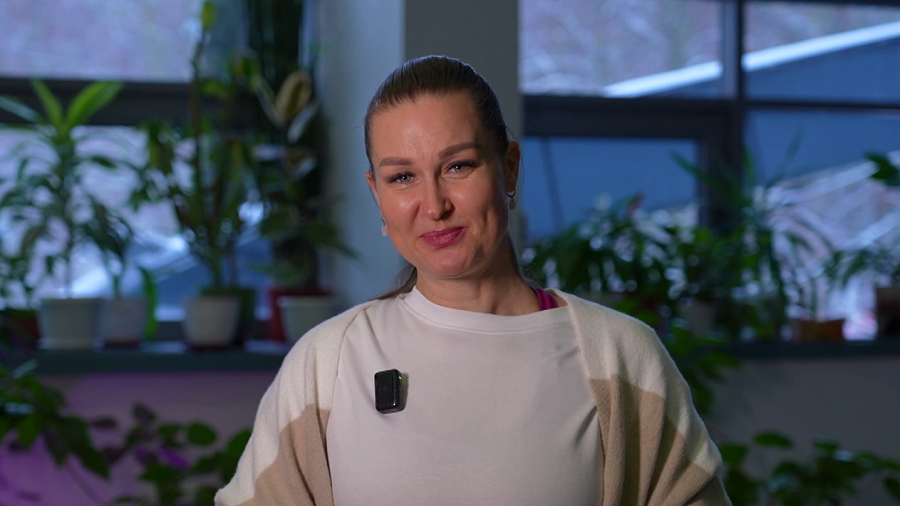 Как перестать заедать стресс? Инструкция от психолога 