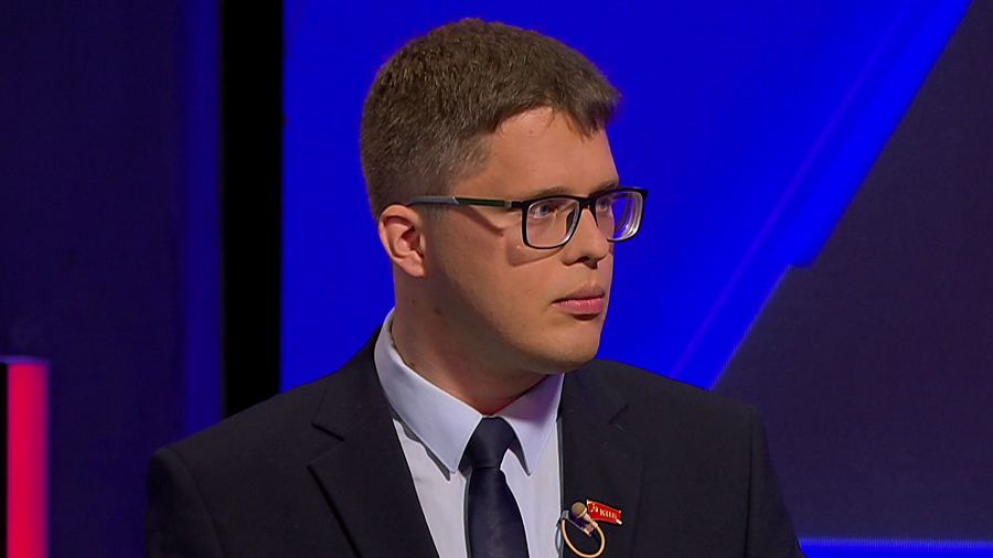 Сложно ли сейчас быть партийцем? Поговорили с молодым коммунистом из Беларуси