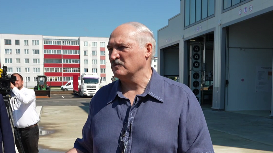 «Должна быть система». Лукашенко расставил акценты в привлечении в Беларусь трудовых мигрантов