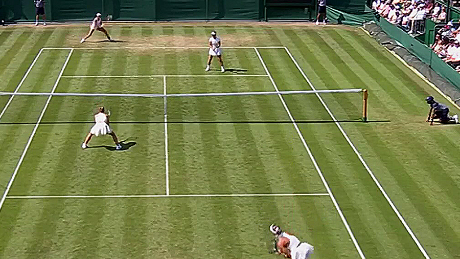 Ирина Шиманович и Кэти Волынец выиграли парный турнир WTA в Ньюпорте Ирина Шиманович и Кэти Волынец выиграли парный турнир WTA в Ньюпорте