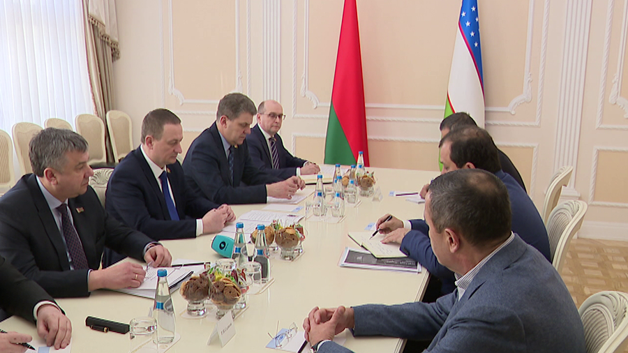 Беларусь и Узбекистан намерены к 2030 году увеличить товарооборот до 2 млрд долларов Беларусь и Узбекистан намерены к 2030 году увеличить товарооборот до 2 млрд долларов