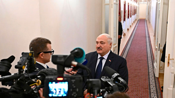 Лукашенко: если Украина сейчас не остановится – потеряют всю страну