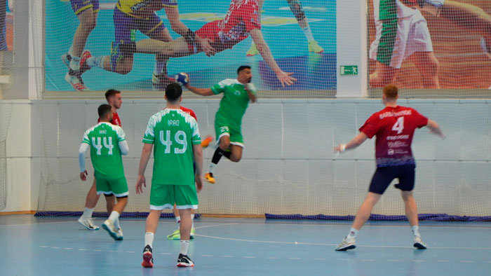 Сборная Ирака по гандболу прилетела в Минск на международный турнир