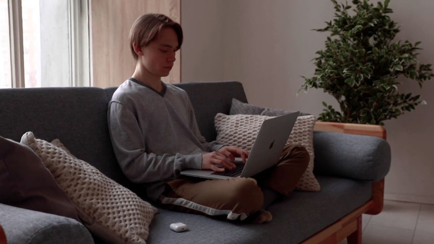 Дания и Франция планируют ввести запрет соцсетей для подростков