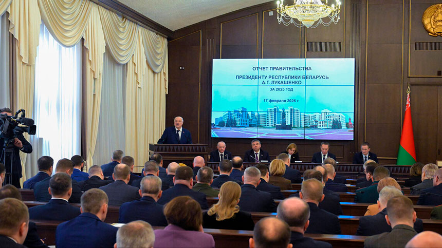 «Пойдут дожди, оттепель и образуется корыто!» Лукашенко – о работе дорожников