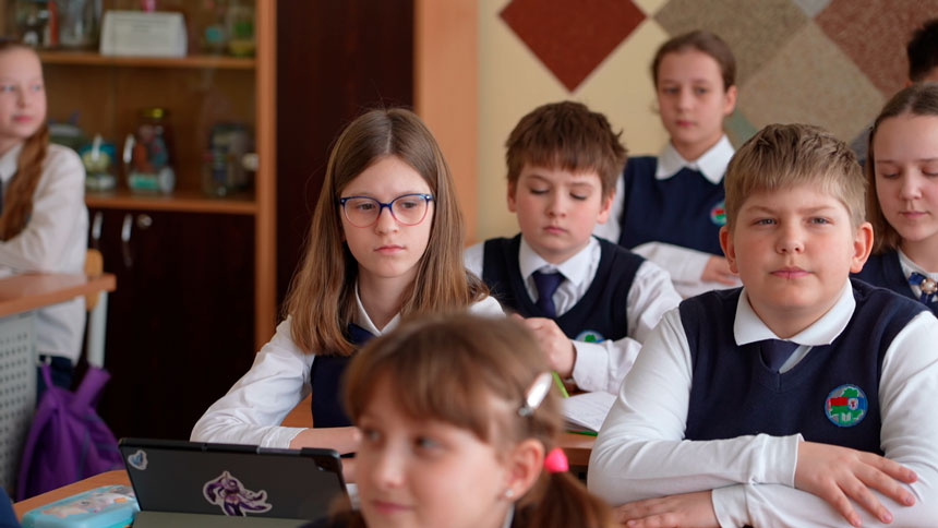 Буллинг – болезнь XXI века! Как помочь ребенку, который подвергся травле – новый проект в Беларуси Буллинг – болезнь XXI века! Как помочь ребенку, который подвергся травле – новый проект в Беларуси