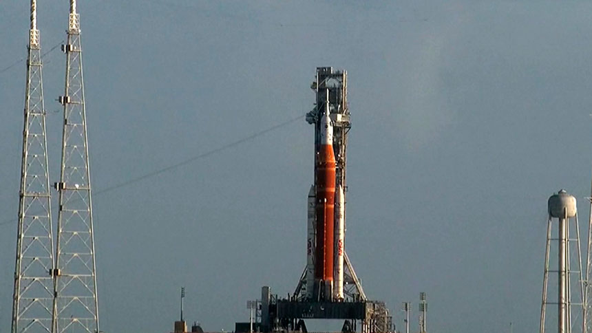 Полет на луну – США отправили астронавтов к спутнику Земли