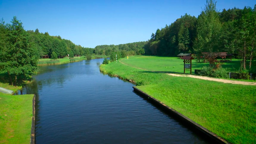 На Августовском канале под Гродно открывается сезон прогулок на теплоходе