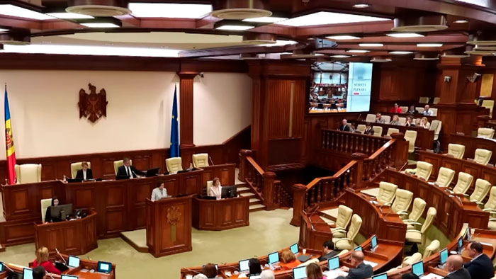 Молдавская оппозиция сообщает о политических преследованиях со стороны властей