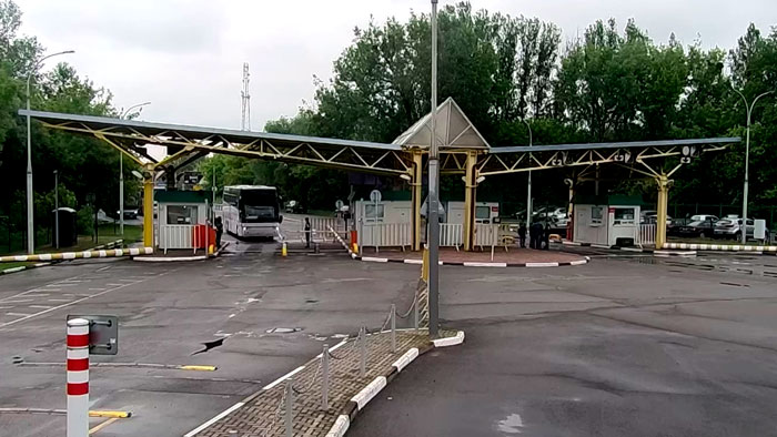 Иностранка пыталась выехать в Польшу по документу сестры