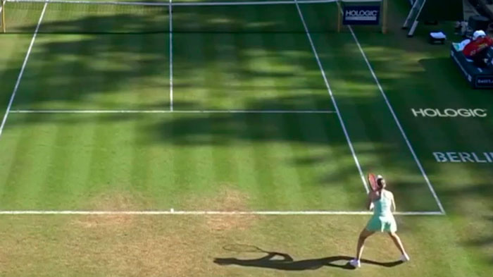 Арина Соболенко вышла в полуфинал теннисного турнира WTA-500 в Берлине