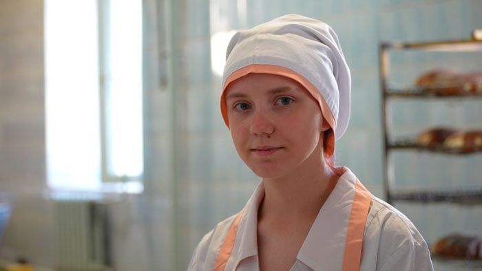 Молодые специалисты на рабочих местах – узнали, как проходит адаптация в новом коллективе