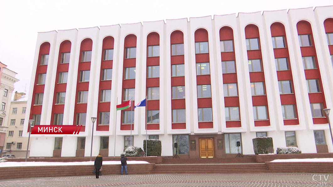 Главы МИД Беларуси и ОАЭ в телефонном разговоре обсудили ситуацию на Ближнем Востоке-2