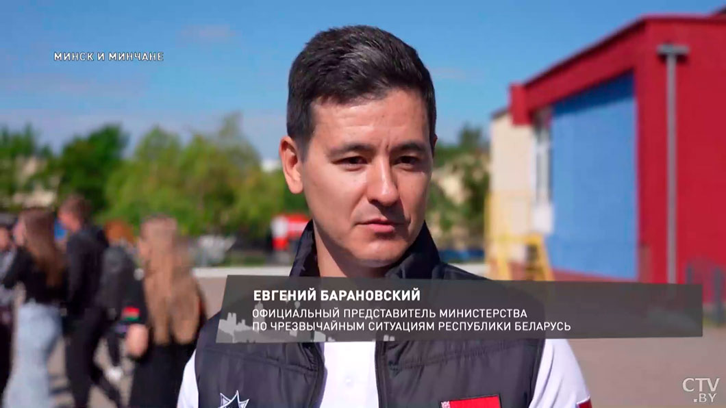 Промышленный альпинизм и прыжки на «куб жизни»! Рассказываем, как прошел «Один день с МЧС» -2