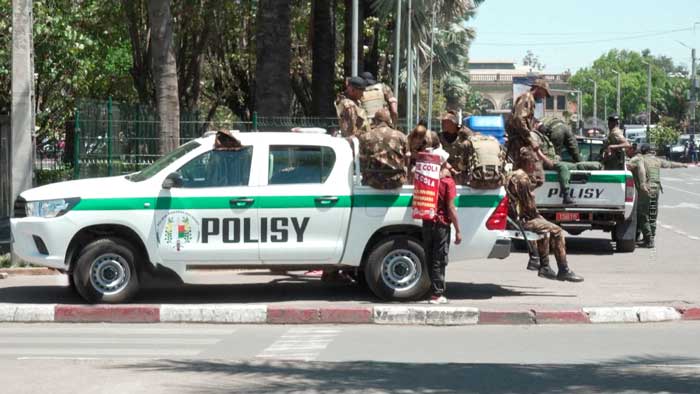 Военные захватили власть в Мадагаскаре после бегства президента