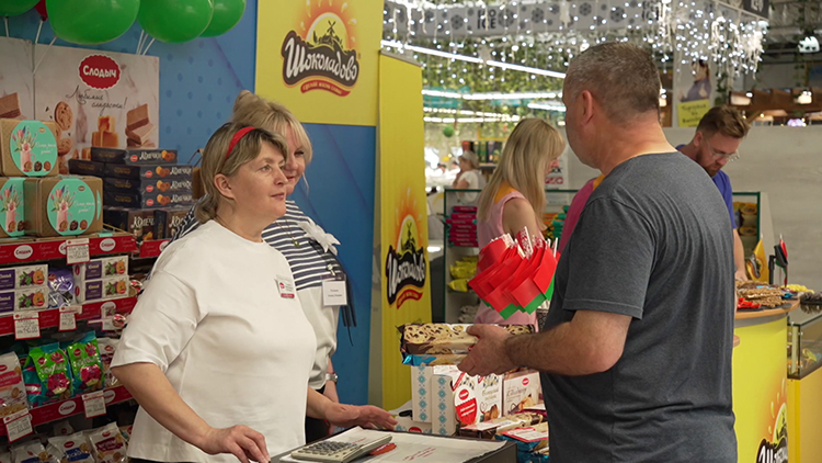 Белорусскую продукцию хвалят и с удовольствием покупают! Дни Минска проходят в Казани