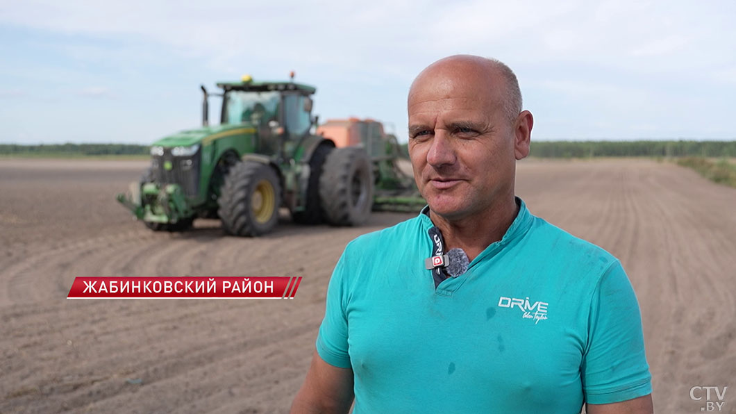 Засеяно свыше 80% площадей! Как проходит сев озимого рапса в хозяйстве «Рогознянский»?-4